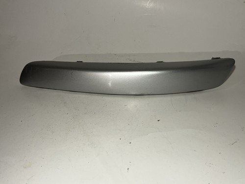 VW Golf 5 V 1K Zierleiste Stoßstange Vorne Links / 1K0807655A  / LA7W Silber
