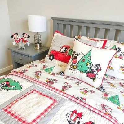Pottery Barn Holiday Christmas Disney Mickey Mouse gift birthday Sheet set Twin