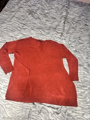 DG2 Diane Gilman SZ Med Women's Red V Neck Cotton Rayon Blend Classic Sweater