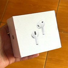 Apple AirPods 3rd Gen Wireless Bluetooth In-Ear Earbuds Built-In Mic White