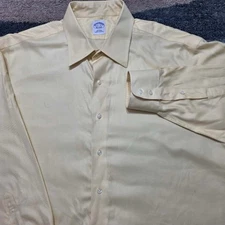 Brooks Brothers Non-Iron Dress Shirt 17.5-35 Yellow Cotton Made in Malaysia