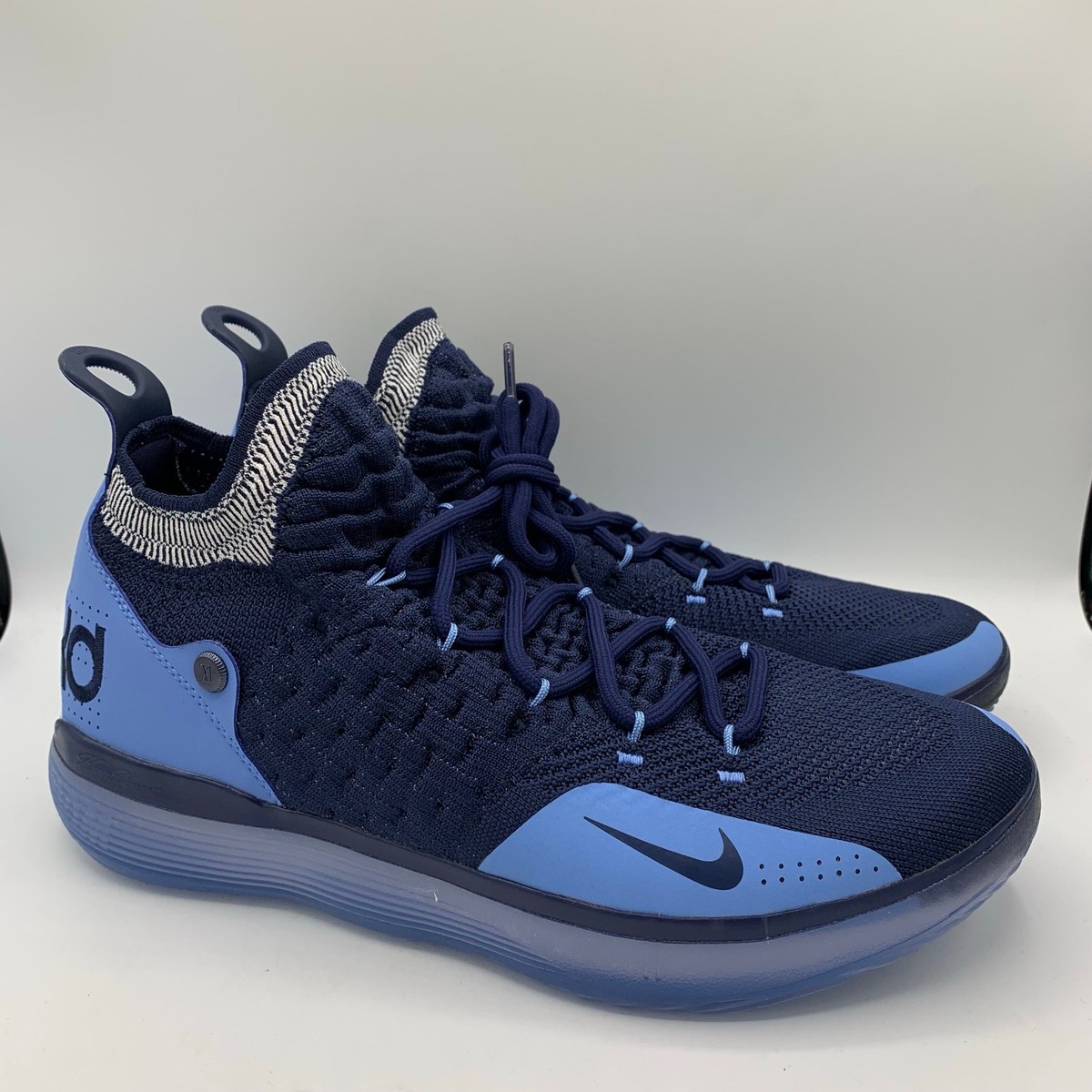 Nike KD 11 Basketball Shoes Mens Size 11 Villanova PE Blue Sample