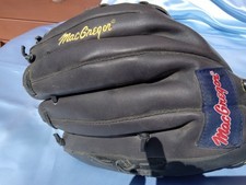 Black Leather Ball Glove. Medium.excellent Condition Left Hand Throw