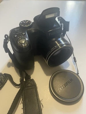 Fujifilm FinePix S2950