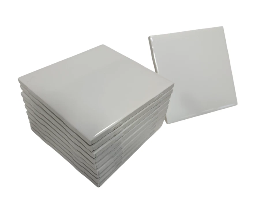 Azulejo de cerámica blanco vintage 4,25 pulgadas cuadrado metro brillante mediados de siglo moderno retro Foto 2 de 4