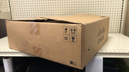 NEW CISCO ISR4331/K9 4300 Series Gigabit Integrated Services Router ISR4331 READ - Picture 2 of 3