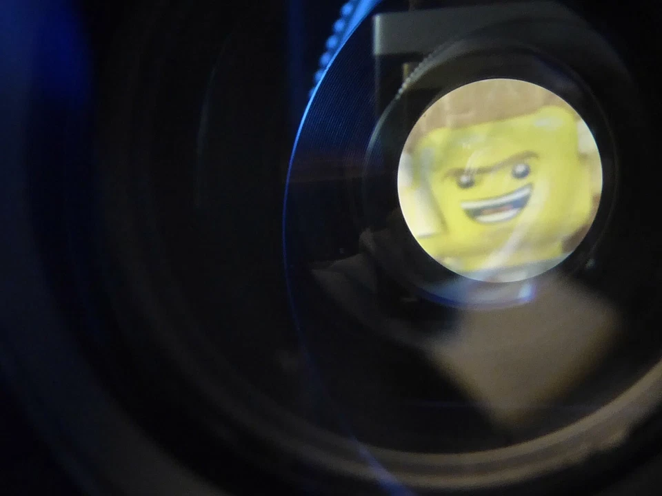 Mitakon 80-205mm F3.9 Close Focus Zoom lens for canon ae1 a1 ae1 program etc  - Image 4 of 4