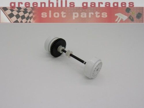 Greenhills Scalextric Peugeot 307 C2560 weiß Hinterachse & Räder - gebraucht - P7242