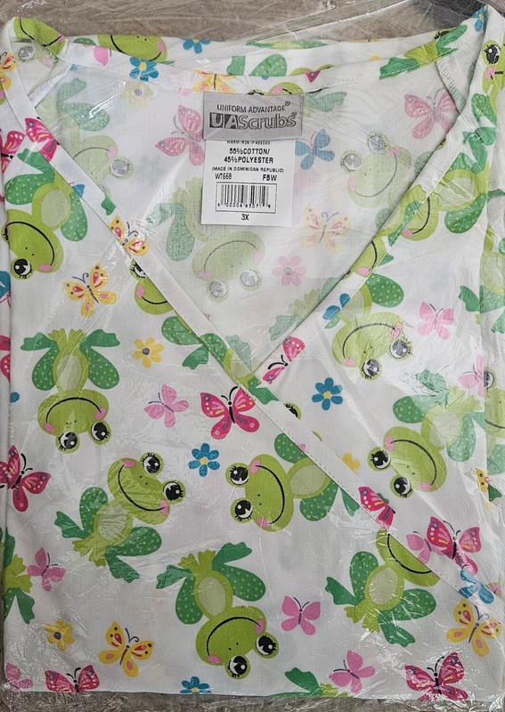 Women's Scrubs Shirt Size 3X - Frogs, Butterfly & Flower Print Design