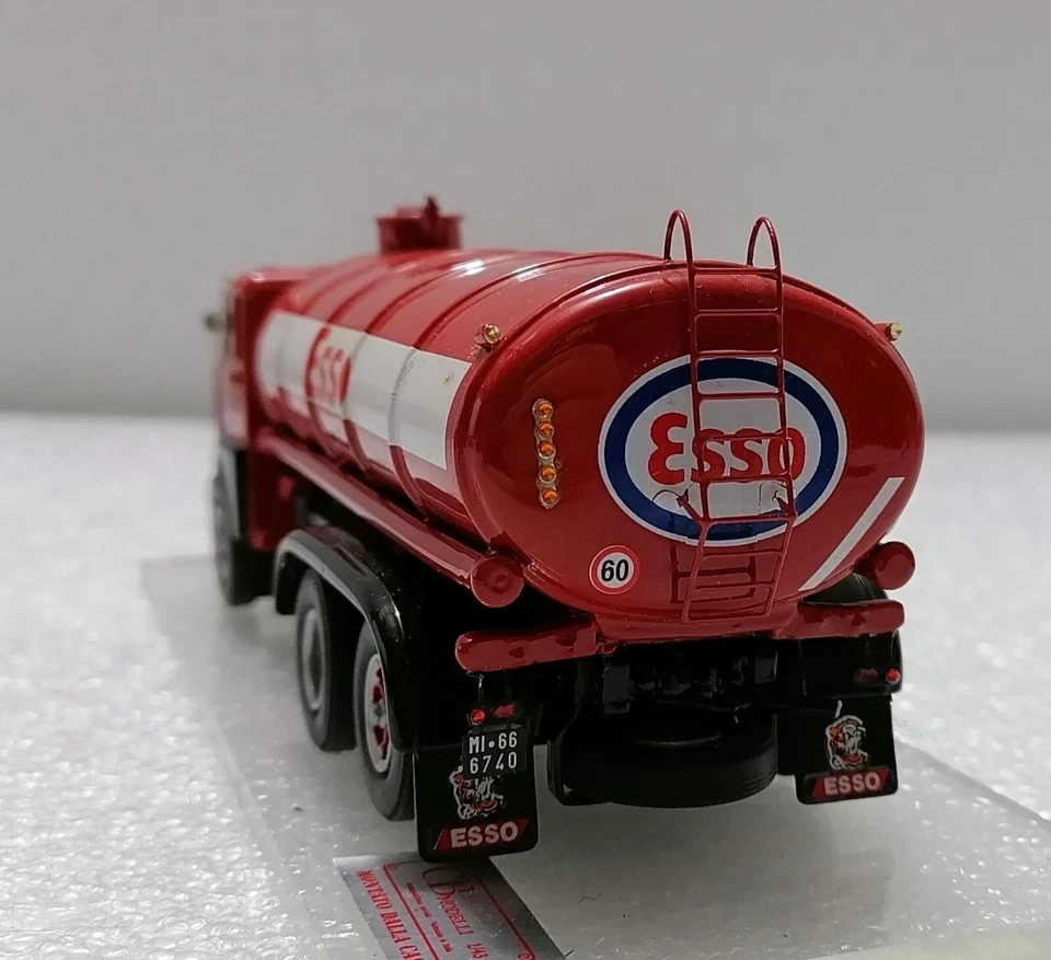 FIAT 682 N2 ESSO cisterna - camión hecho a mano, CB Modeli hecho en Italia 1990 Foto 4 de 4