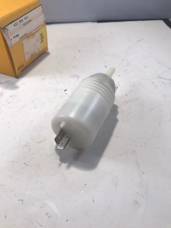 Bomba limpiaparabrisas Porsche 1984-1994 911/928/930 NOS Hella Foto 2 de 4