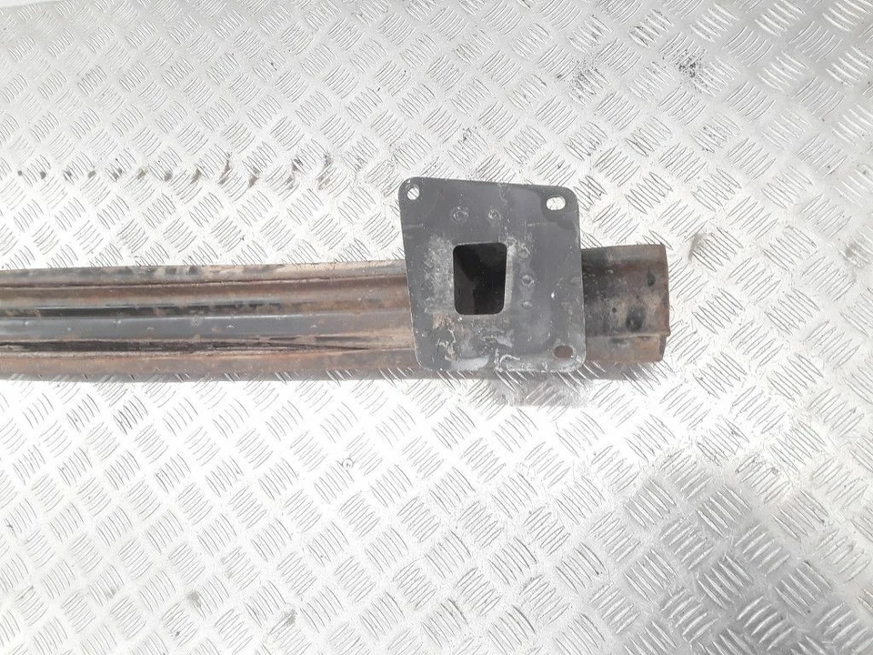 Parachoques trasero Volkswagen Fox 2005 barra transversal refuerzo 5Z0807558 Foto 3 de 4