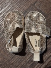 TOMS Toddler Girl Shoes Size 4 Gold Glitter Shimmer Slip-On