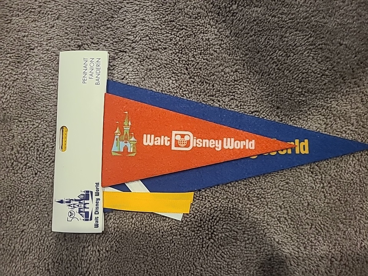 Walt Disney World 50周年 トランプ Vault Walt Disney World 50th Anniversary Vault Collection Pennant Set | eBay