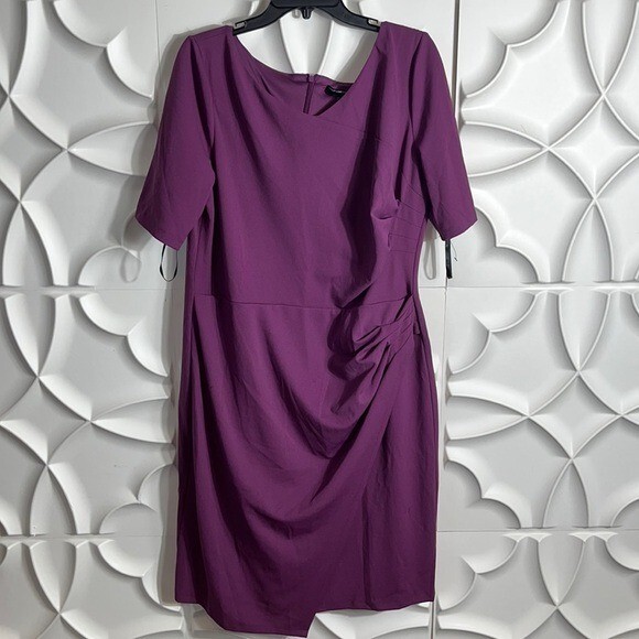 maggy london purple dress Maggy London Women's Sleeveless A-Line Dress - Plum