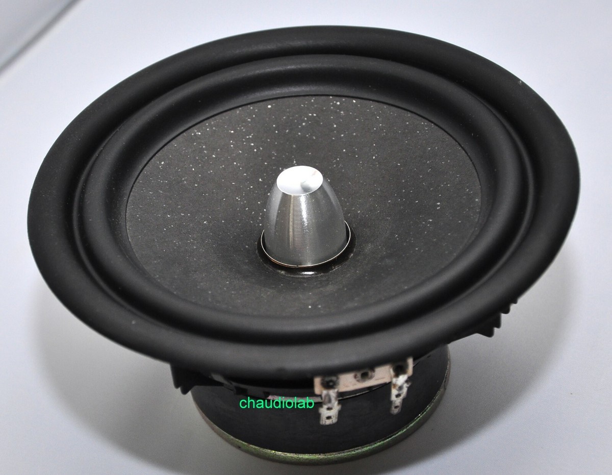 A New Jamo E850 Floorstanding Speaker 140mm/5-1/2” Woofer