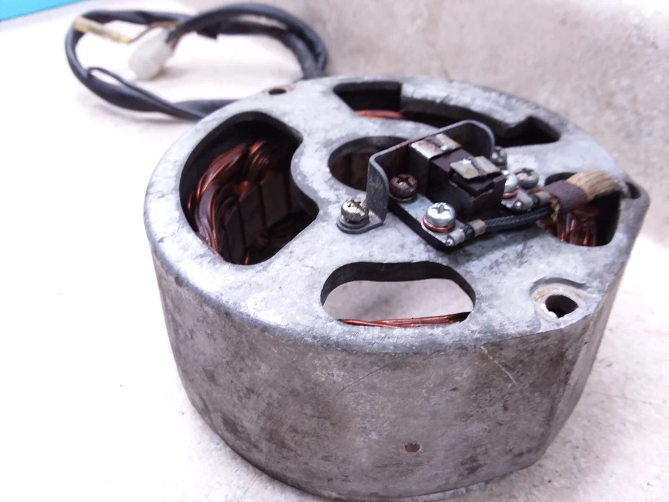 Estator generador motor Yamaha XS2 650 Twin XS650 XS1 1972 ANX-C Foto 3 de 4
