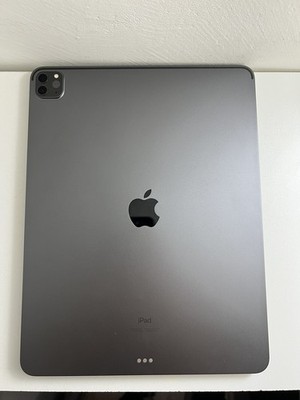 Apple iPad Pro 129 5th G M1 256GB Gray WiFi For Parts Not Working G2U no bundle