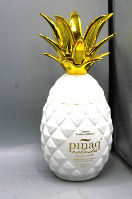 Pinaq White and Gold Pineapple Liqueur 750ml Bottle Bar Display - EMPTY M2