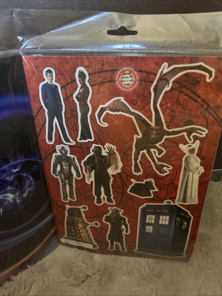 Doctor Who Make A Scene Sticker and Play Board Book - Image 4 of 4