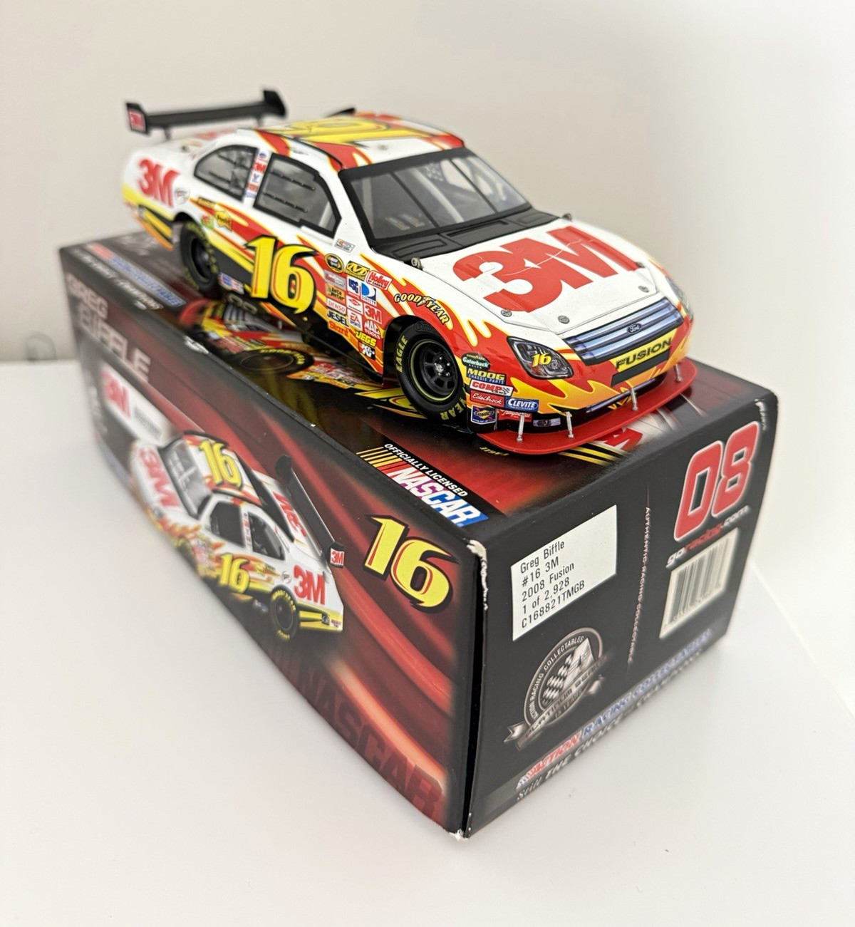 (Slight damage) Action Racing 1:24 Greg Biffle #16 3M 2008 Ford Fusion Diecast