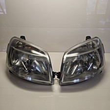 Coppia Fari Anteriori Peugeot Partner/Citroen Berlingo 03-08 - Ricondizionati