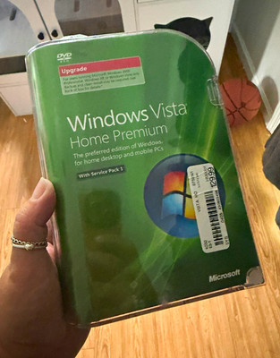 Microsoft Windows Vista Home Premium Upgrade SP1 DVD, English (X12-90287)