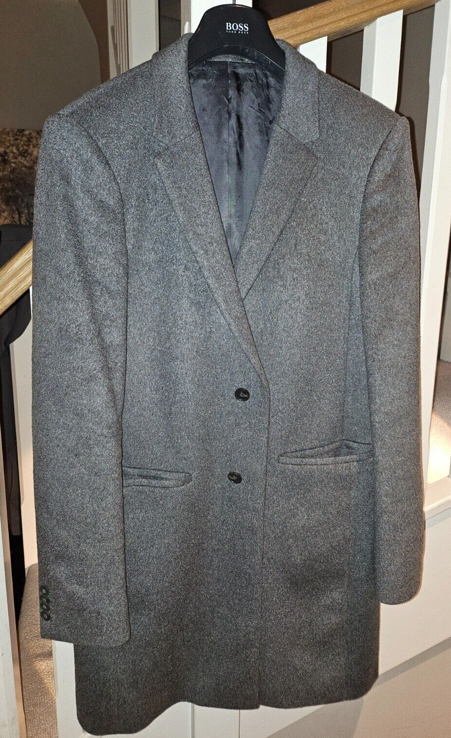 Beautiful HUGO by Hugo Boss 100percent Cashmere Coat Size 50 Mens Overcoat Pure US 40R image 2