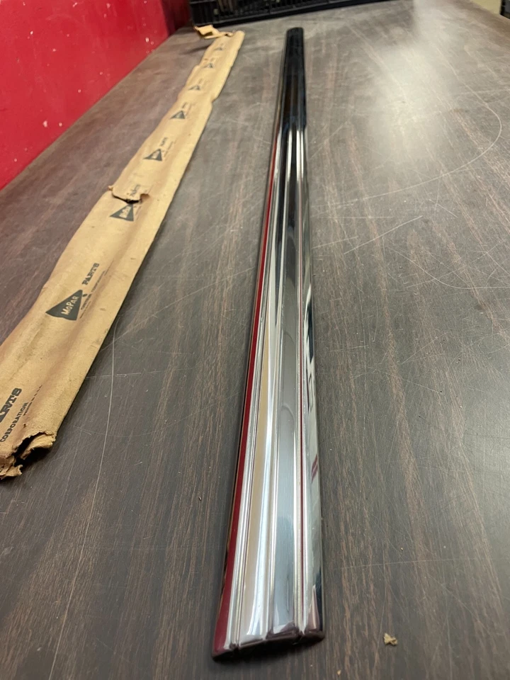 Dodge Polara Matador 1960 LH cuarto superior panel moldura nos Mopar 325 Foto 2 de 4