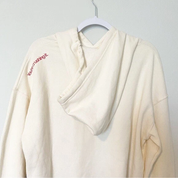 OFF WHITE Felpa con cappuccio Mr. Eatwell Apprezzate You Familiar Crop in crema formaggio taglia Large