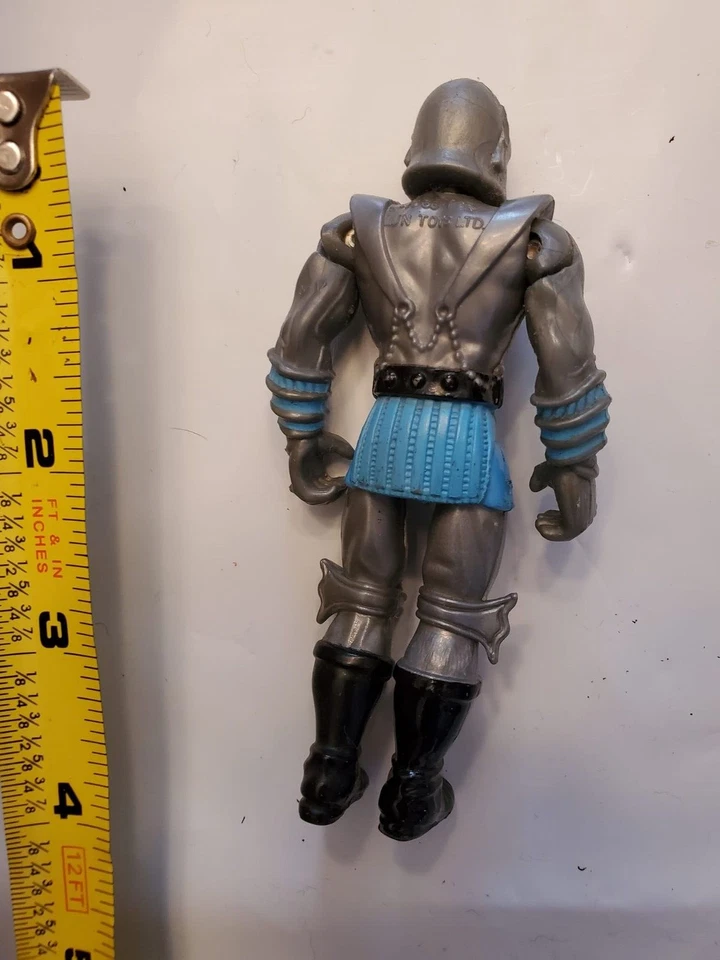 1983 ADVANCED DUNGEONS & DRAGONS ACTION FIGURE - STRONGHEART PALADIN - Image 2 of 2
