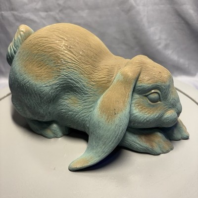 Vintage Rabbit Garden Statue ￼Rubbermaid 1992 Turquoise Brown Model 3875 9 x4.5 