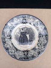 Ancienne Assiette " Opaque De