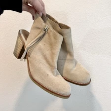 Dolce Vita Suede Cutout Ankle Booties Stacked Heel Western Chic Size 8