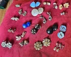 Vintage Costume Jewelry All Earring Lot 20pr Clip on & Screwback Retro Fashion!!