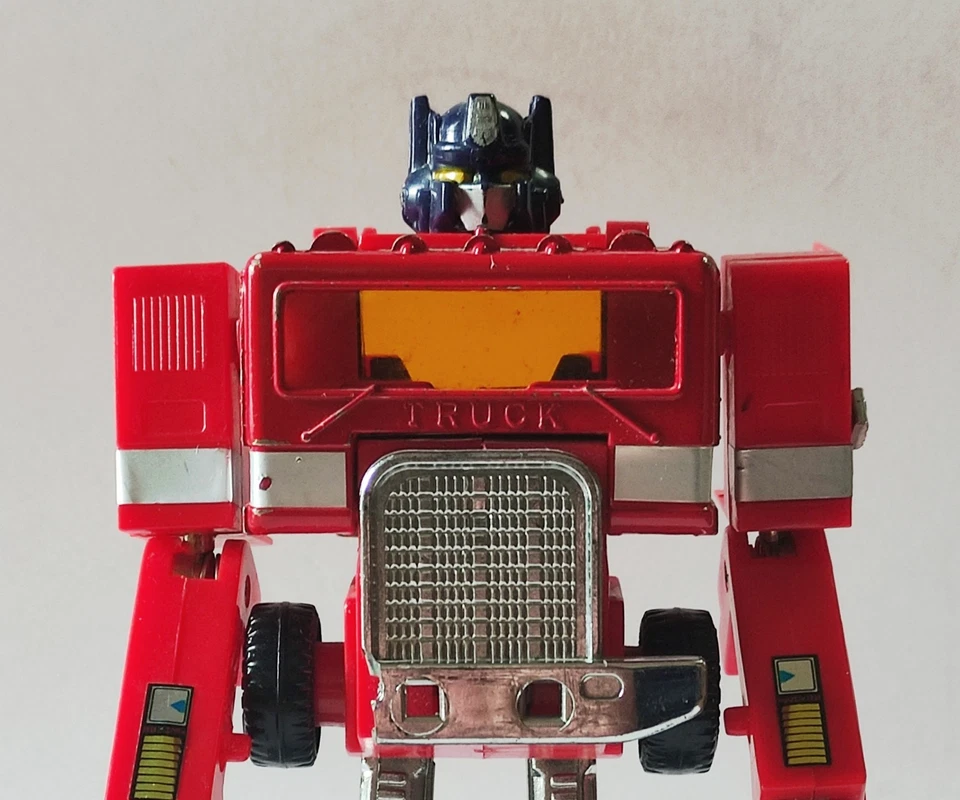 Transformers G1 OPTIMUS PRIME Vintage KO TAROCCO Anni 80 Truck Robot Commander - Immagine 2 di 4
