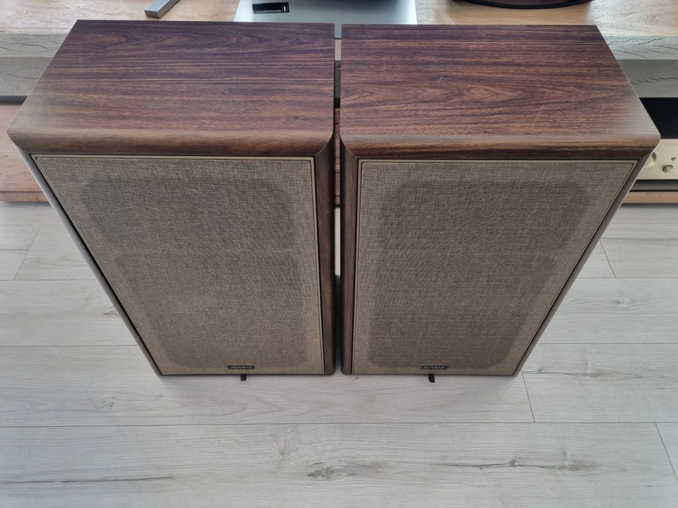 Casse ADVENT 4002 Hi-End Cambridge Mass - Immagine 2 di 4