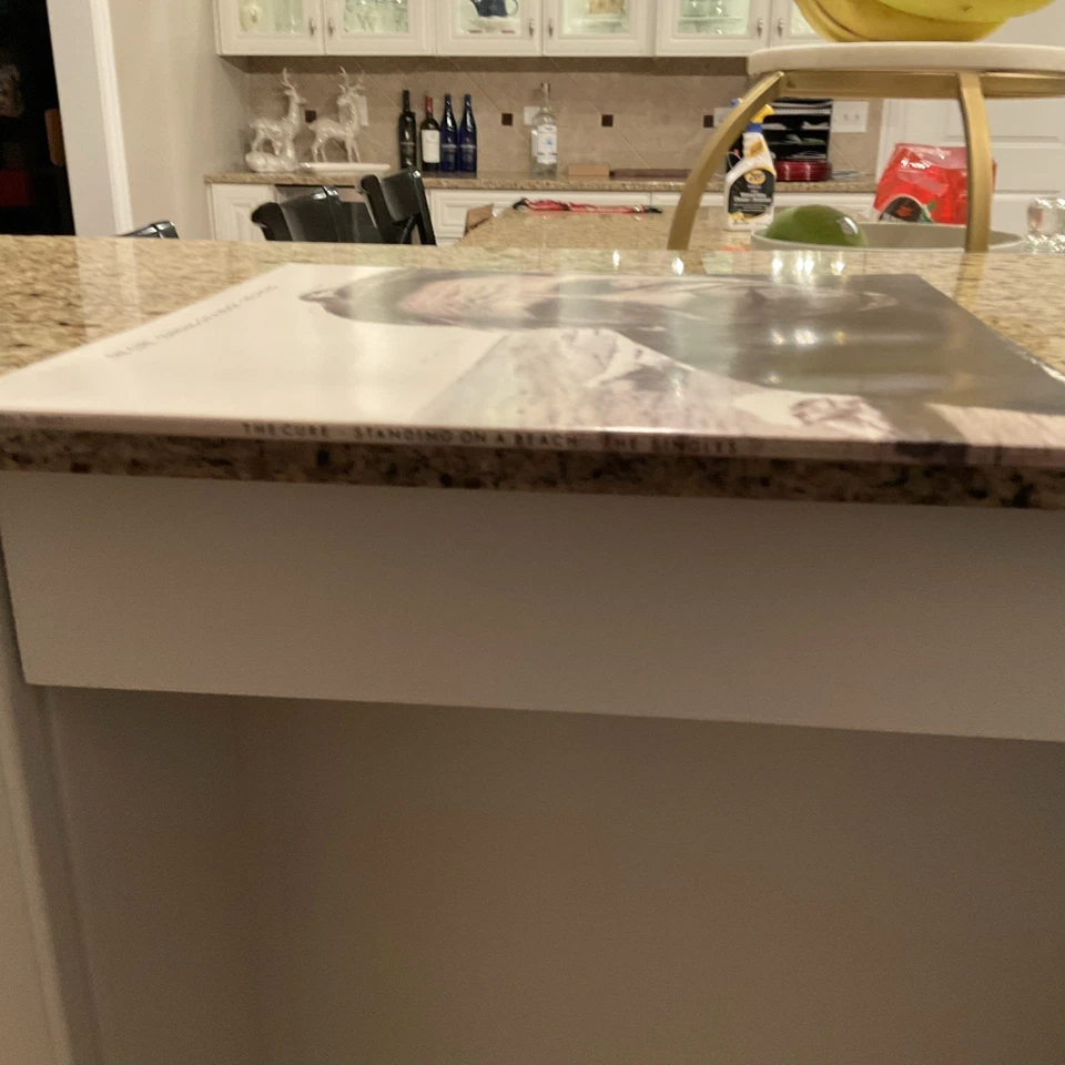 The Cure - Standing On A Beach The Singles - Elektra 9 60477-1 - Image 4 of 4