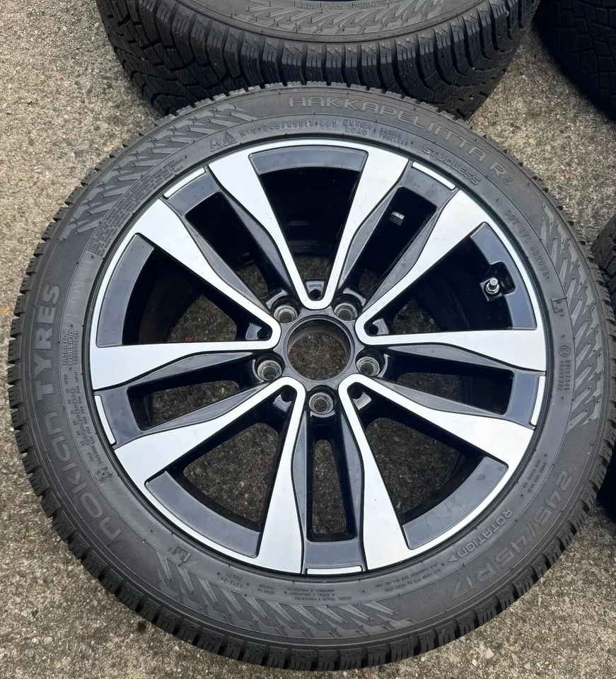 Orig. Mercedes C-Klasse 206 Hybrid 17 Zoll Winterräder 225/50 17 245/45 17  7mm - Bild 4 von 4