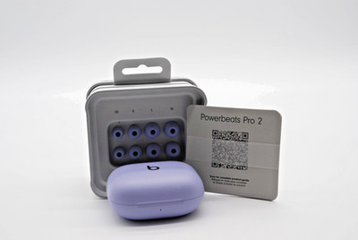 Power Beats Pro Wireless Bluetooth Earbuds Model A3157 MX753LL/A Hyper Purple