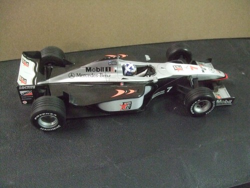 MINICHAMPS F1 1:43 McLaren Mercedes MP4-22 Fernando Alonso Saison 2007 Formel 1 EUR 65,00 - DE