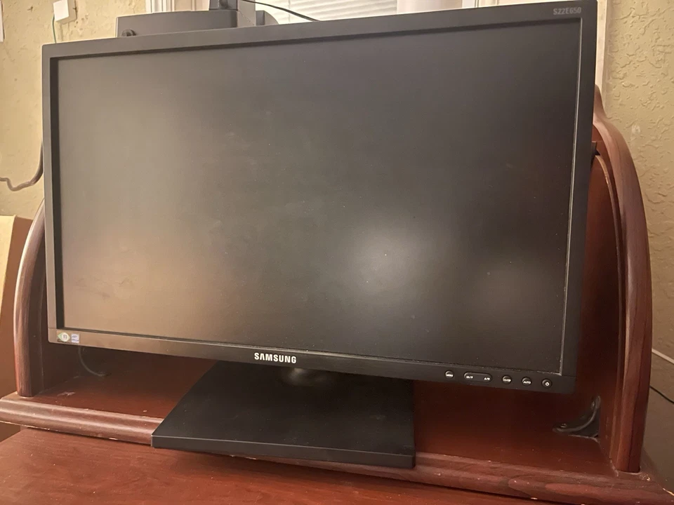 Samsung SE650 Series Monitor S22E650D 21.5" DVI VGA DP Color Display Monitor - Image 2 of 4