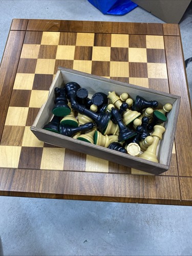 Complete Vintage Drueke Player's Choice Chess Pieces -Board & Wooden Box