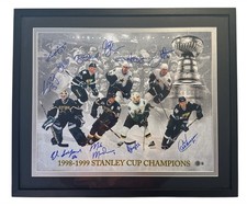 Dallas Stars 1998-99 Stanley Cup Champs 16x20 Photo Framed Signed by 11 Beckett