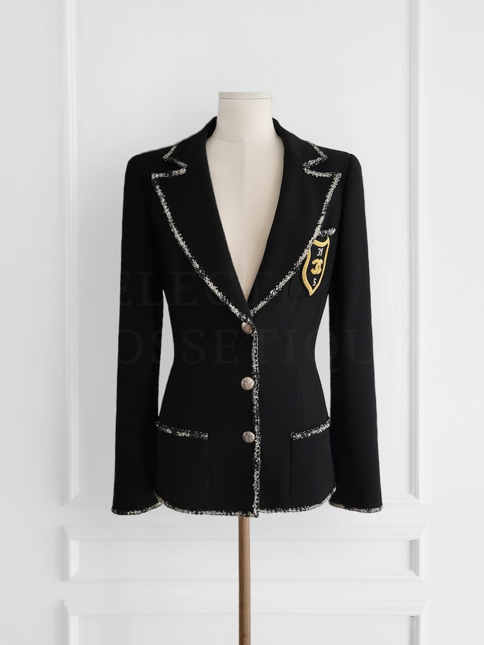 CHANEL 05C [DEVIL WEARS PRADA] VINTAGE BLACK WOOL CC PATCH JACKET FR38 image 4