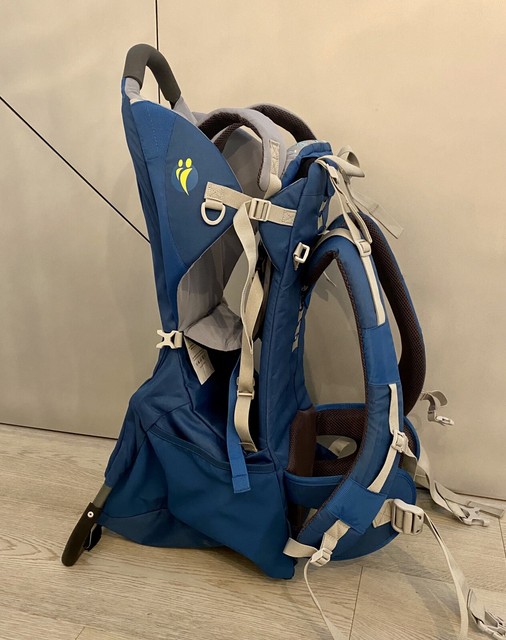 twintrexx 2 twin baby carrier