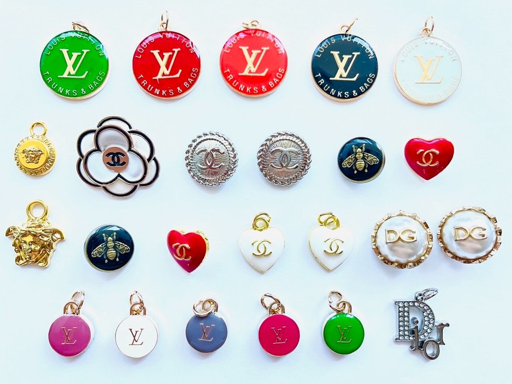 Gucci Versace Dior D&G Zipper Pull Buttons  lot of 24  mix