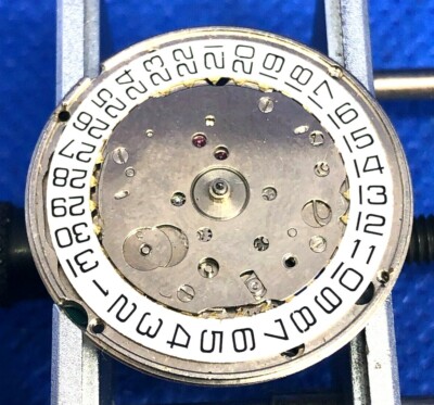 VINTAGE MOUVEMENT DE Montre RONDA 1415 RE R.MULLER UhrWerk Clockwork FOR PARTS EUR 24,99 - FR