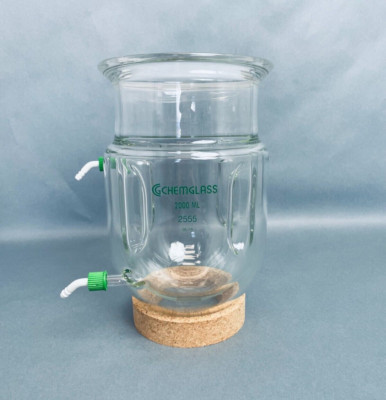 Chemglass Morton Reaction Vessel Jacketed 2 L with GL14 Thread
