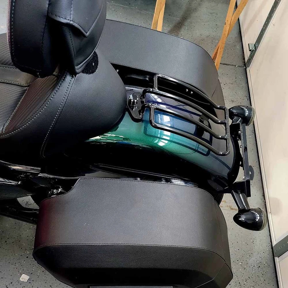 Black Rear Fender Solo Seat Luggage Rack For Harley Sportster XL 883 2004-2006 - Image 3 of 4